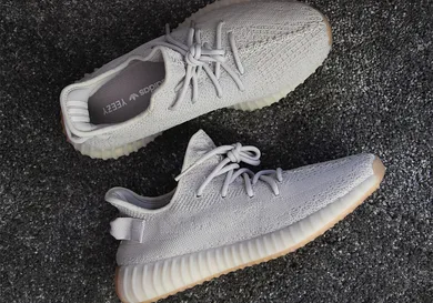 Image Via <a href='https://sneakernews.com/2018/07/11/adidas-yeezy-boost-350-v2-sesame-release-info-photos/' rel="nofollow noopener" target='_blank'>SN</a>